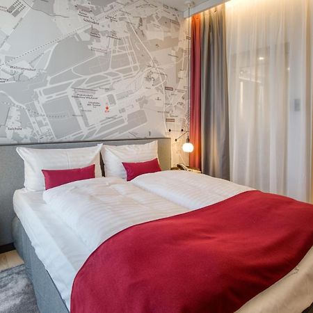 Intercityhotel Berlin Airport Ber Terminal 1 & 2 Schoenefeld Ngoại thất bức ảnh Room in the hotel