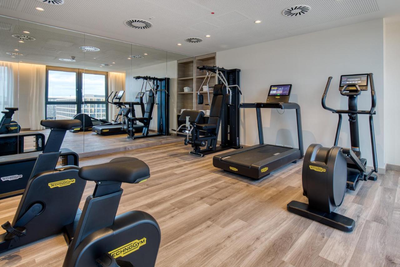 Intercityhotel Berlin Airport Ber Terminal 1 & 2 Schoenefeld Ngoại thất bức ảnh Fitness room